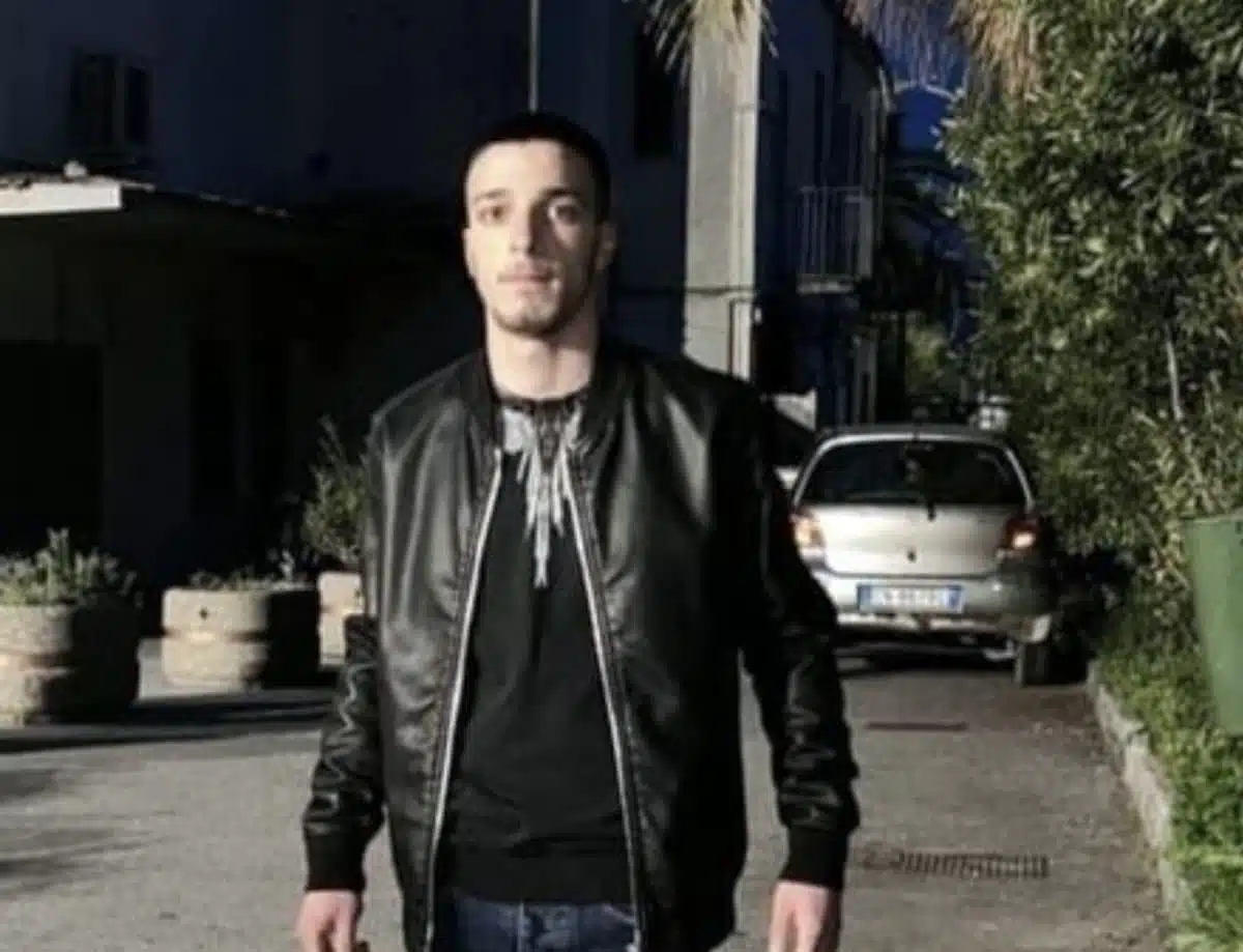 castellammare stabia ragazzo scomparso ritrovato