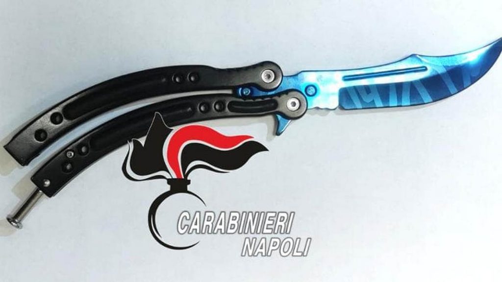 Napoli maxi rissa centro feriti 26 maggio minore ferito