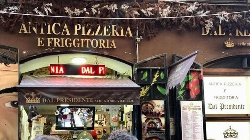 napoli sequestro pizzeria dal presidente