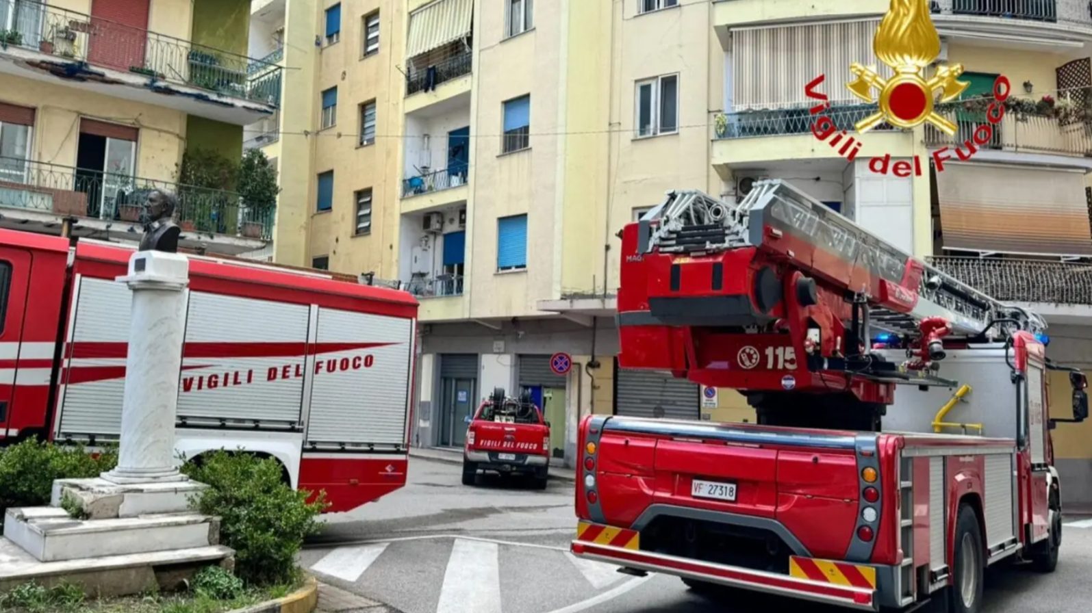incendio battipaglia appartamento