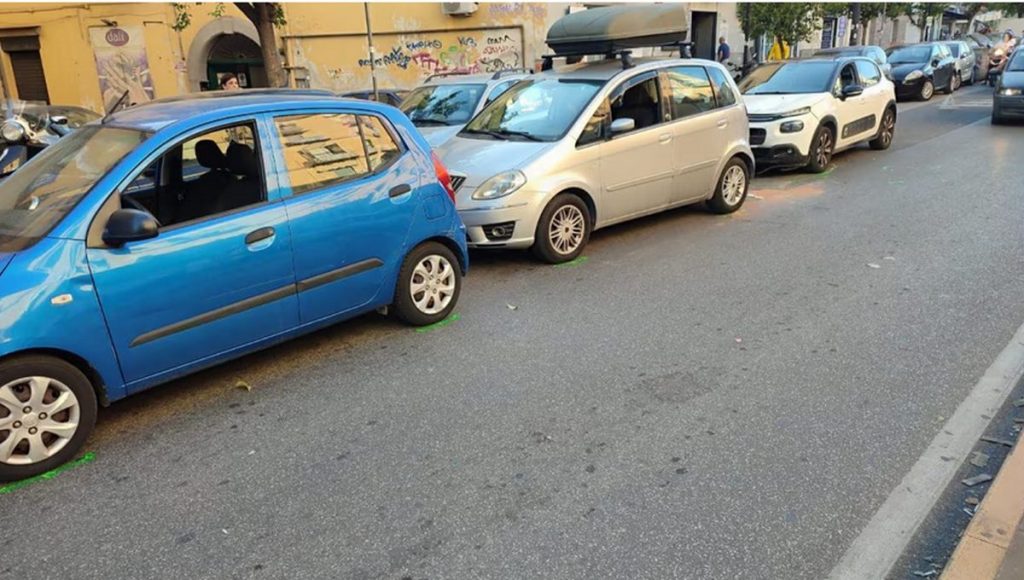 tamponamento auto scooter napoli oggi 17 maggio
