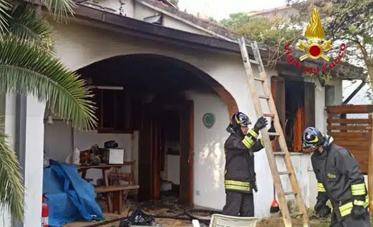 Incendio Ascea oggi 8 giugno