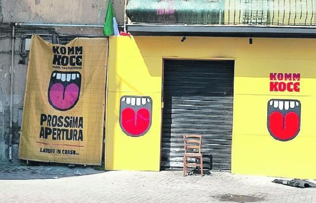 Napoli incendio doloso