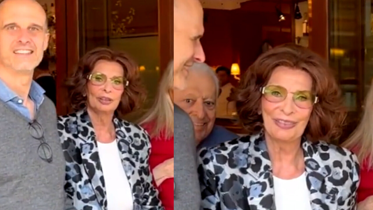 Sophia Loren riappare pubblico dopo anni