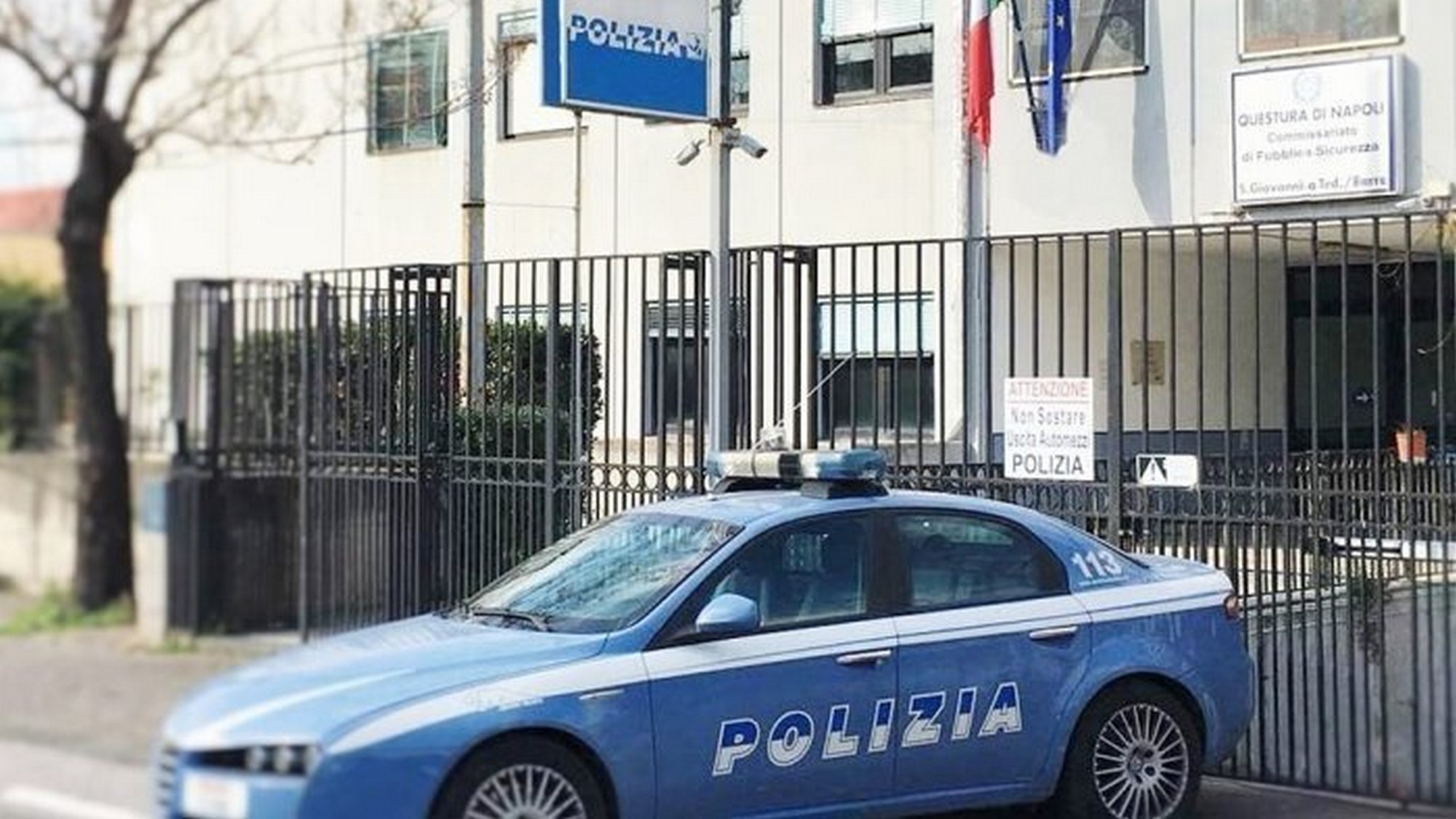 volla minaccia madre arrestato 24 giugno