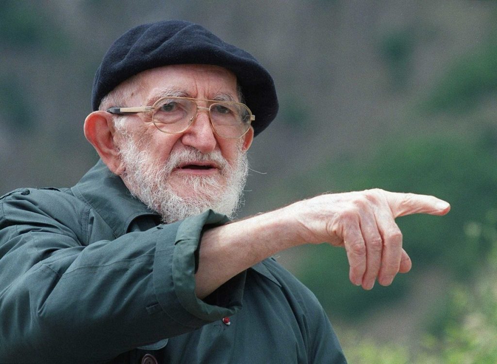 Abbé Pierre molestie sessuali violenze