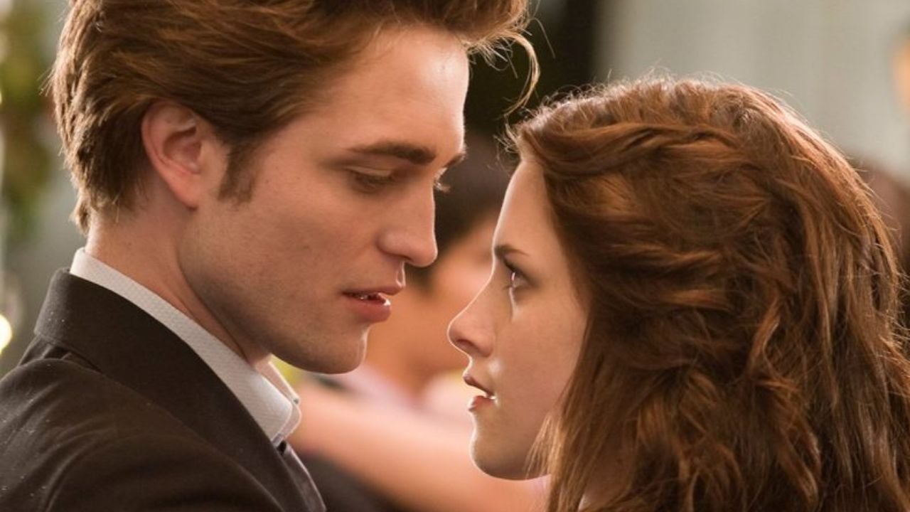 Twilight Pattinson battuta scimmietta