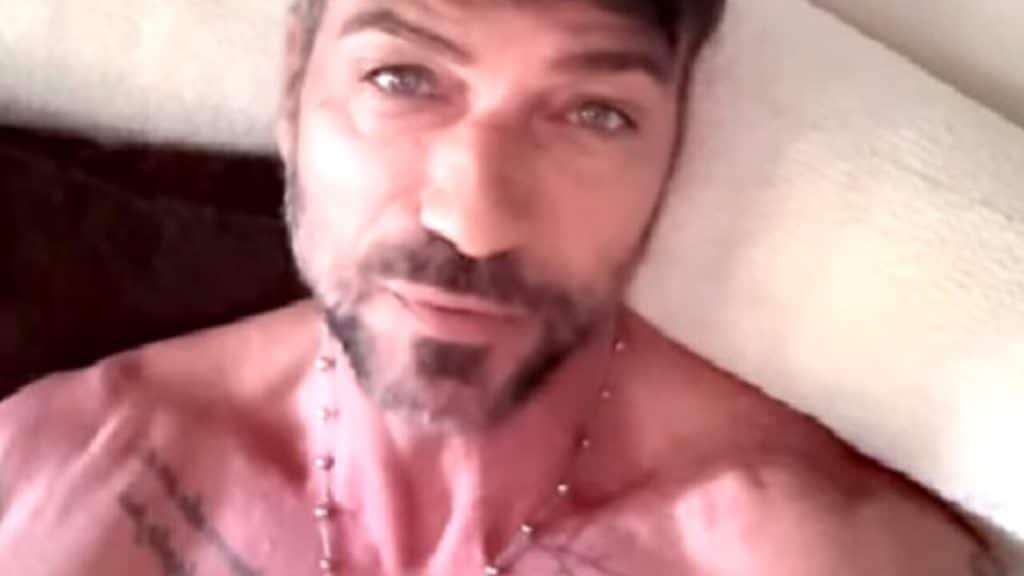 Costantino Vitagliano risponde fake news