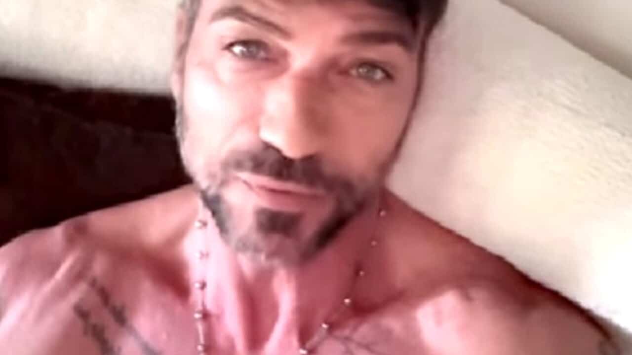 Costantino Vitagliano risponde fake news