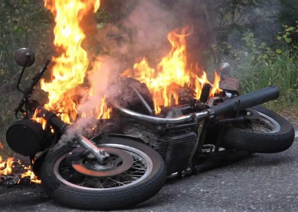 incendio moto capaccio paestum