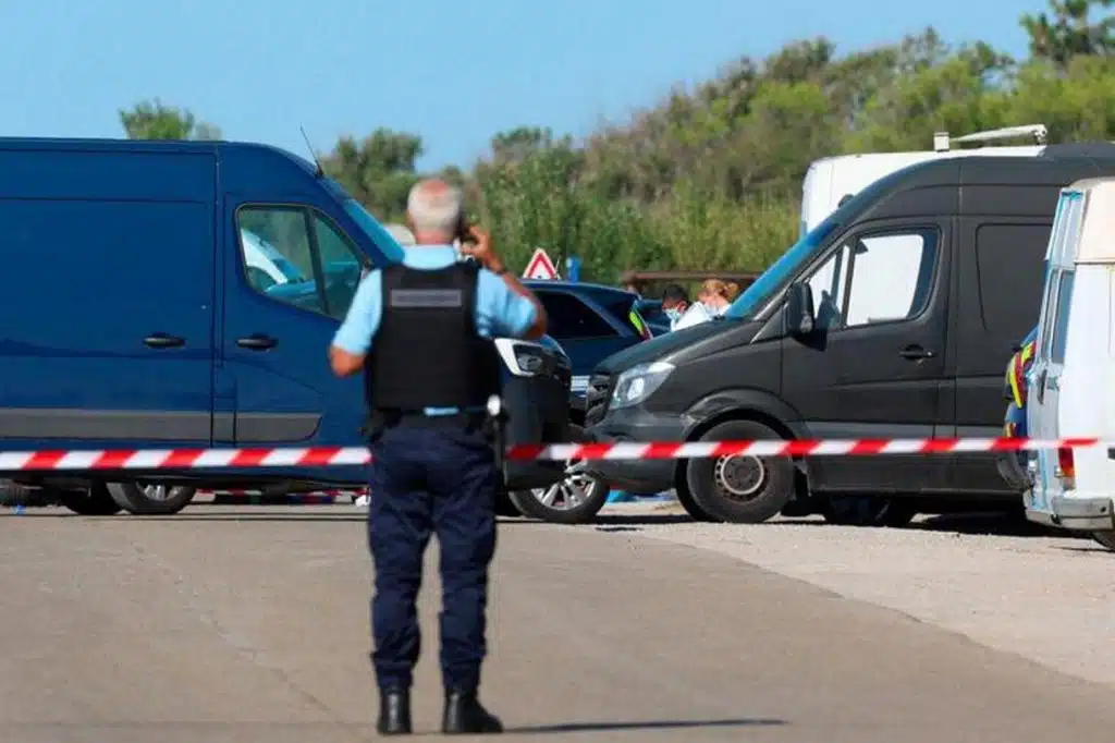 francia spari contro auto rapper sch morto ferito