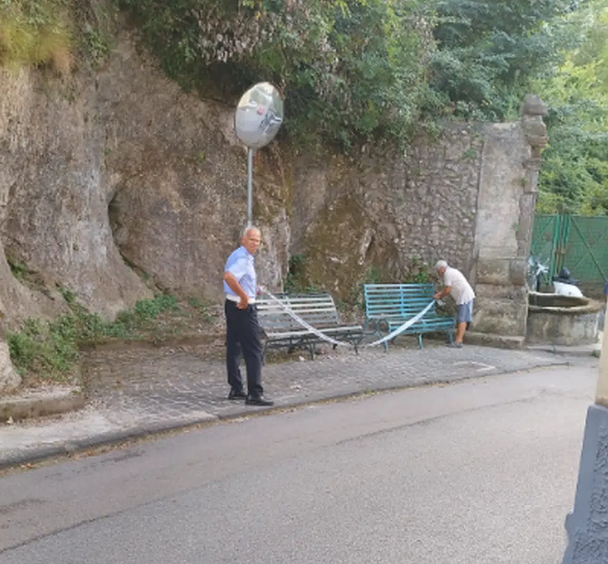 cava de' tirreni crollo parete rocciosa