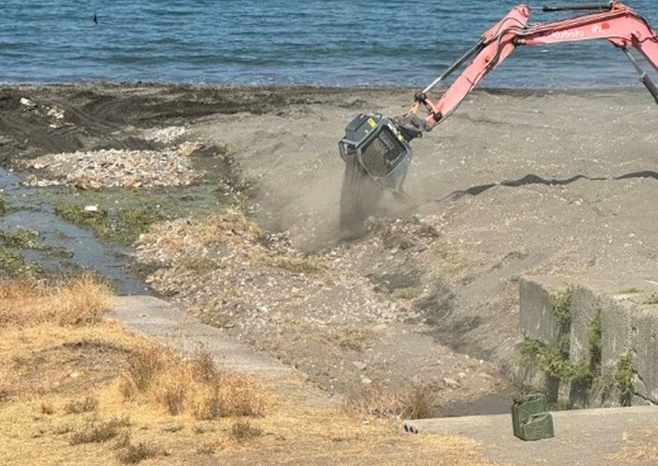 Baia Castellammare balneabile accusa De Luca Muscarà