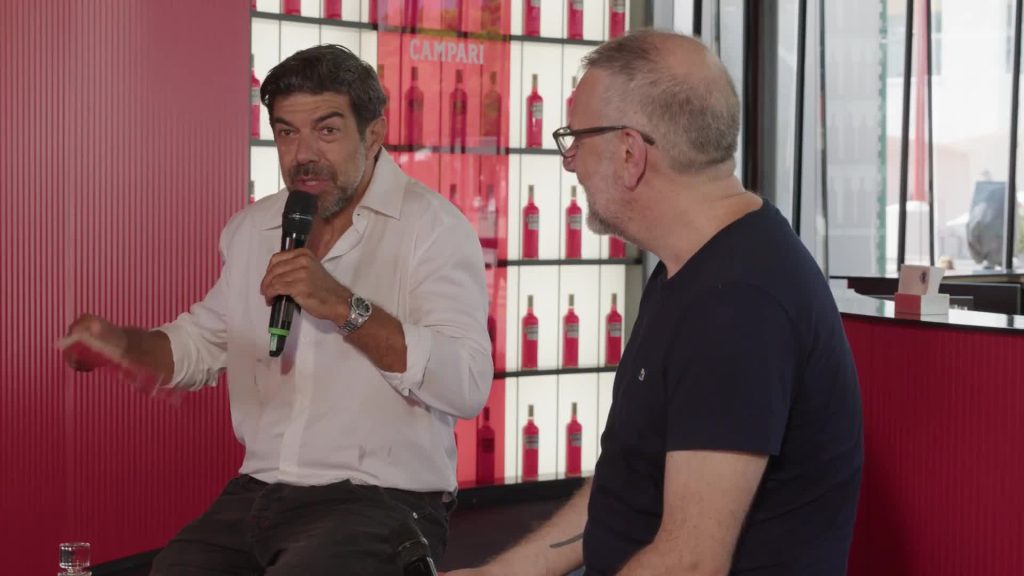 Pierfrancesco Favino rivela dietro quinte Maria