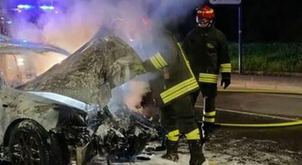 Foggia, incidente nella notte: morta una donna di San Severo