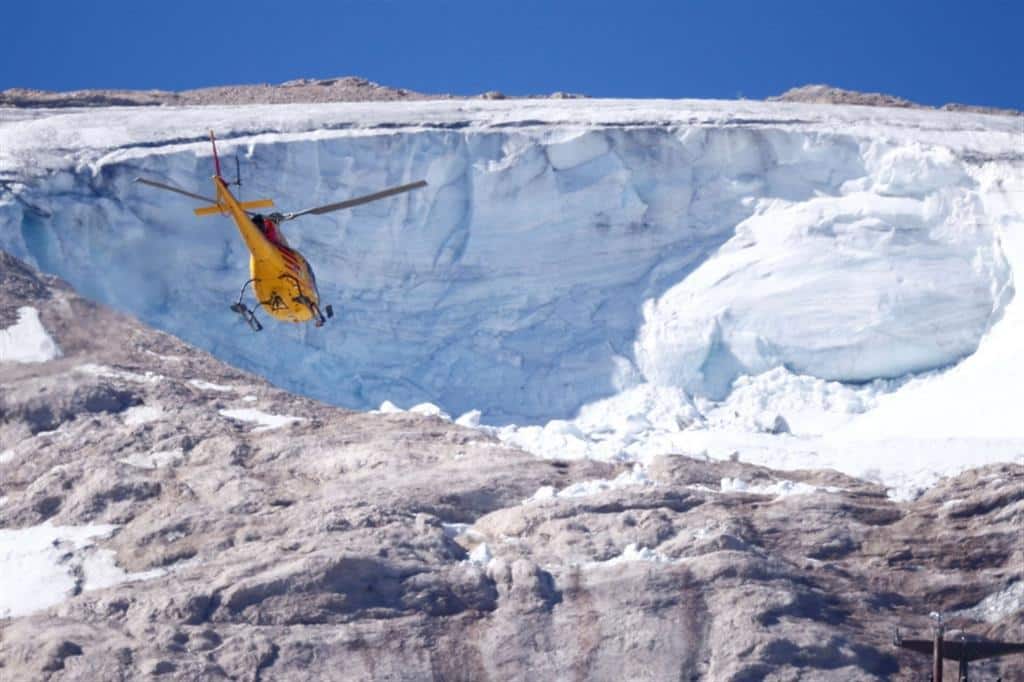 alpinisti deceduti escursione Marmolada