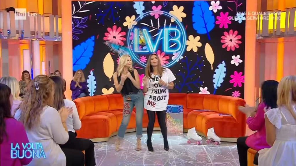 Caterina Balivo significato abito