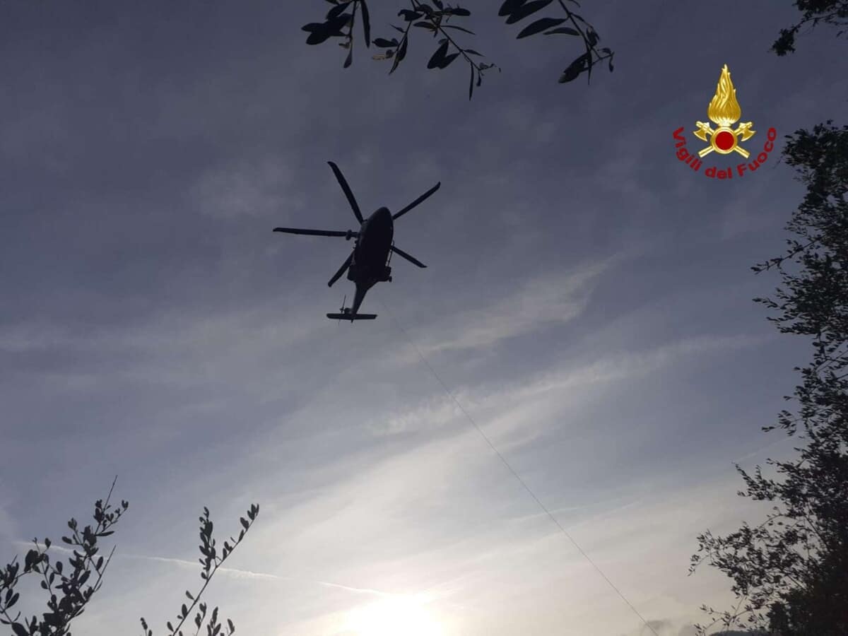 Cosenza 57enne muore incidente parapendio