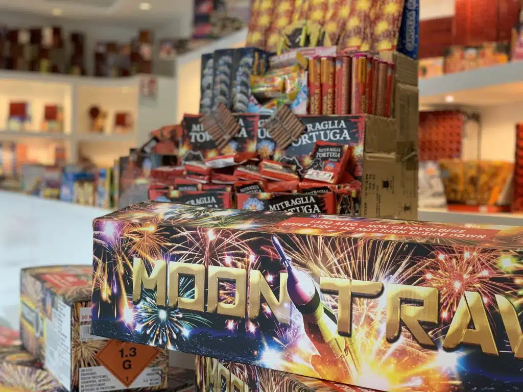 tentato furto marcianise fuochi artificio arresto