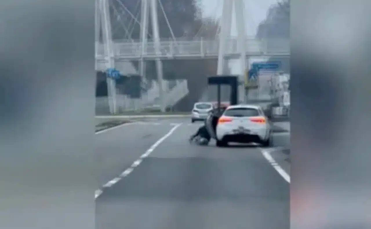 parma imprenditore rapina auto video virale