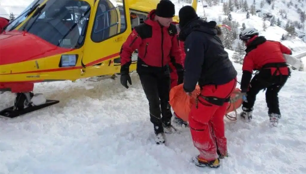 brescia alpinista morto precipitato montagna