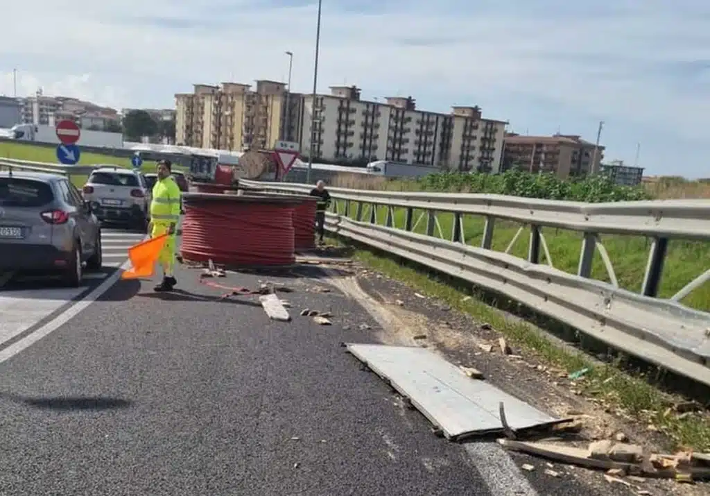incidente battipaglia oggi 28 febbraio