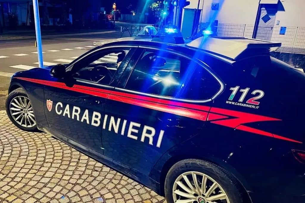 castellammare ex compagna aggredita arrestato 15 febbraio