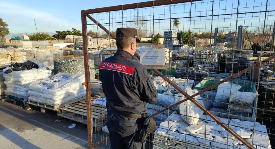 gricignano aversa sequestro negozio materiali edili