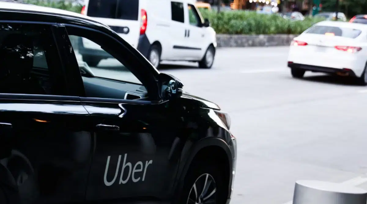 uber black napoli come funziona