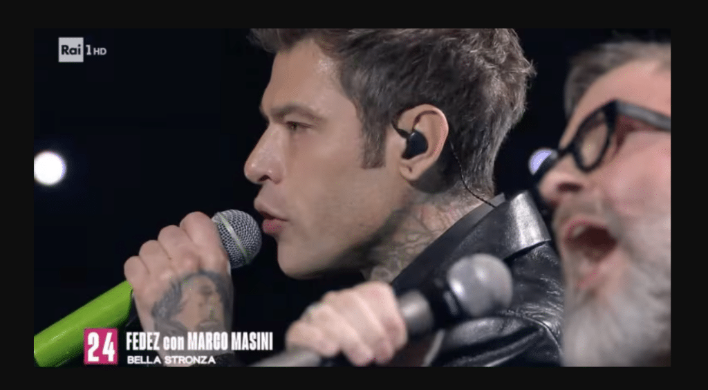 fedez dedica bella stronza angelica