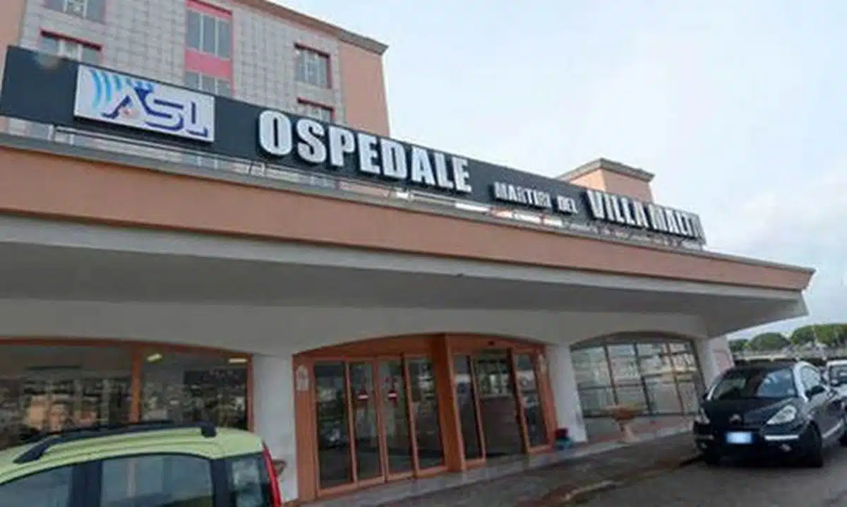 ragazzo morto dopo visite ospedale sarno indagati
