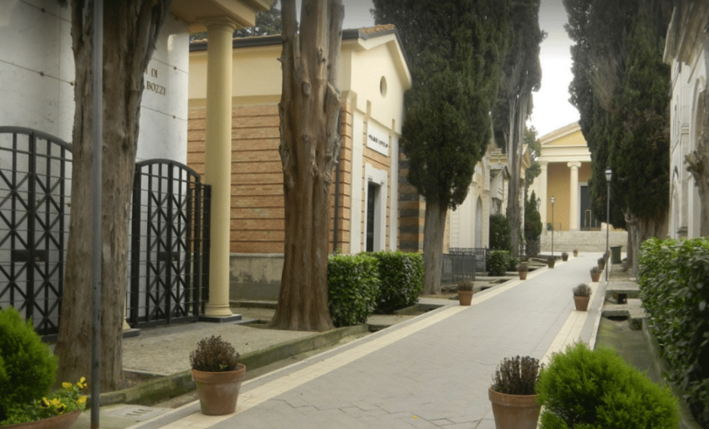 benevento donna ferita caduta tomba scoperta 21 febbraio