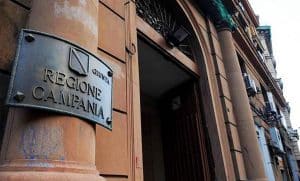 regione campania indagati magistrati