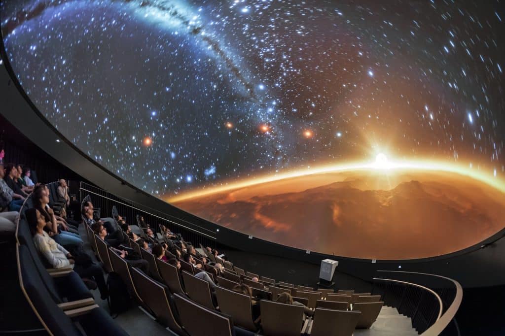 Montecorvino Rovella ospiterà il planetario più grande d'Europa: sinergia tra Regione e Federico II