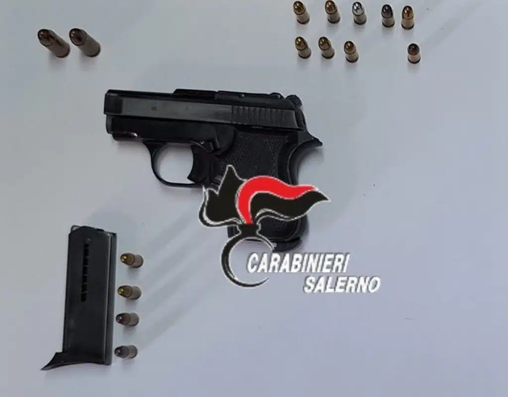 capaccio paestum arresto pistola 11 marzo