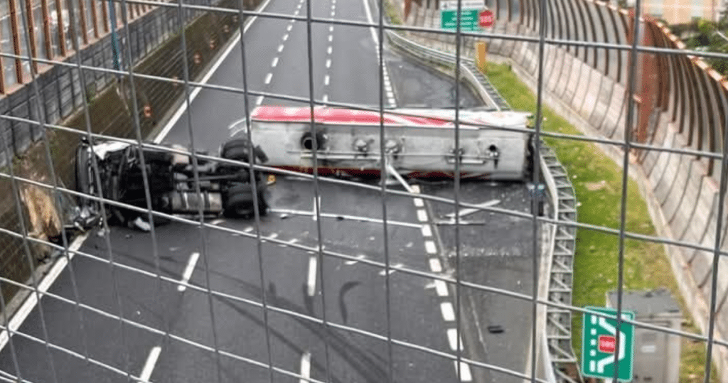 Incidente Tangenziale Napoli