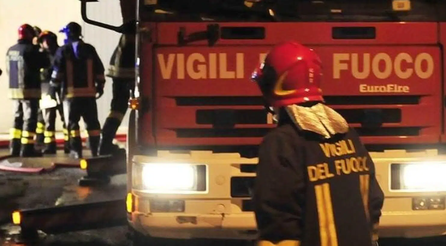 Incendio vetreria Capaccio