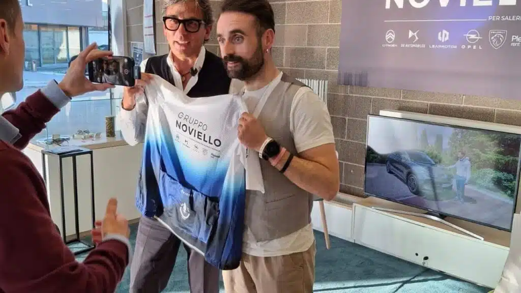 gruppo noviello divise ciclismo