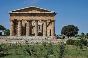 Paestum e Velia, torna a giugno il servizio navetta gratuito tra i due siti archeologici