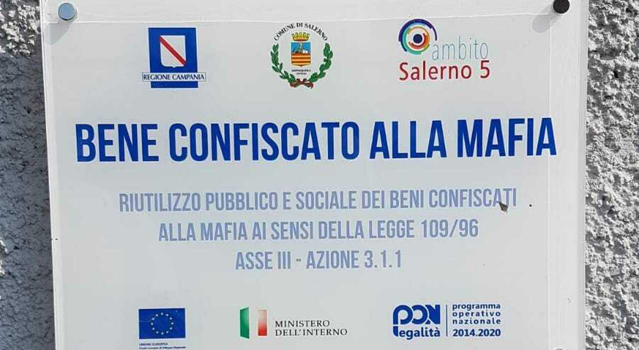 beni sottratti clan riutilizzo approvata legge