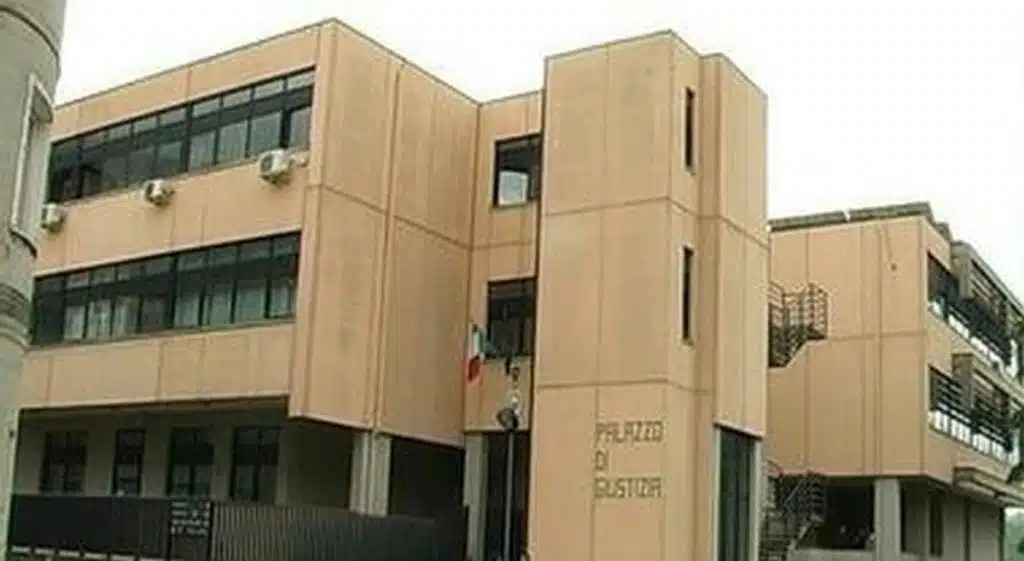riapertura tribunale sala consilina cosa succede