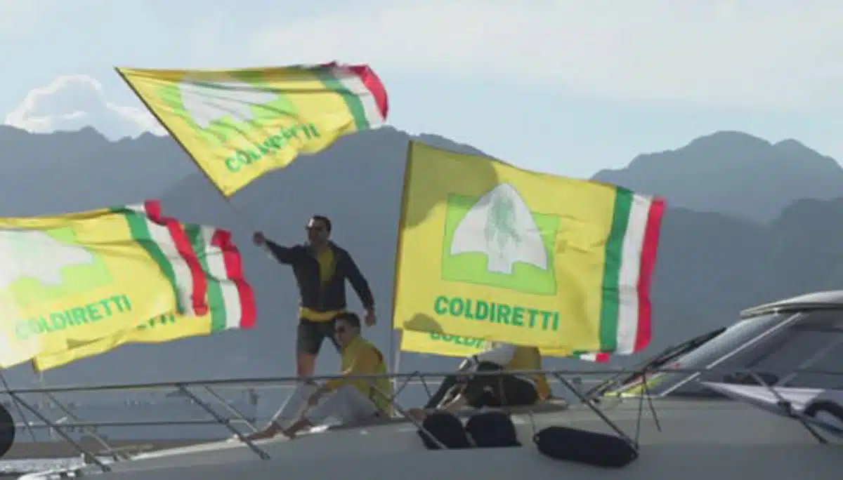 salerno coldiretti contro cargo uva lattuga libia
