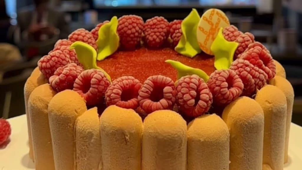 Mademoiselle Charlotte nuova torta pasticceria romolo salerno