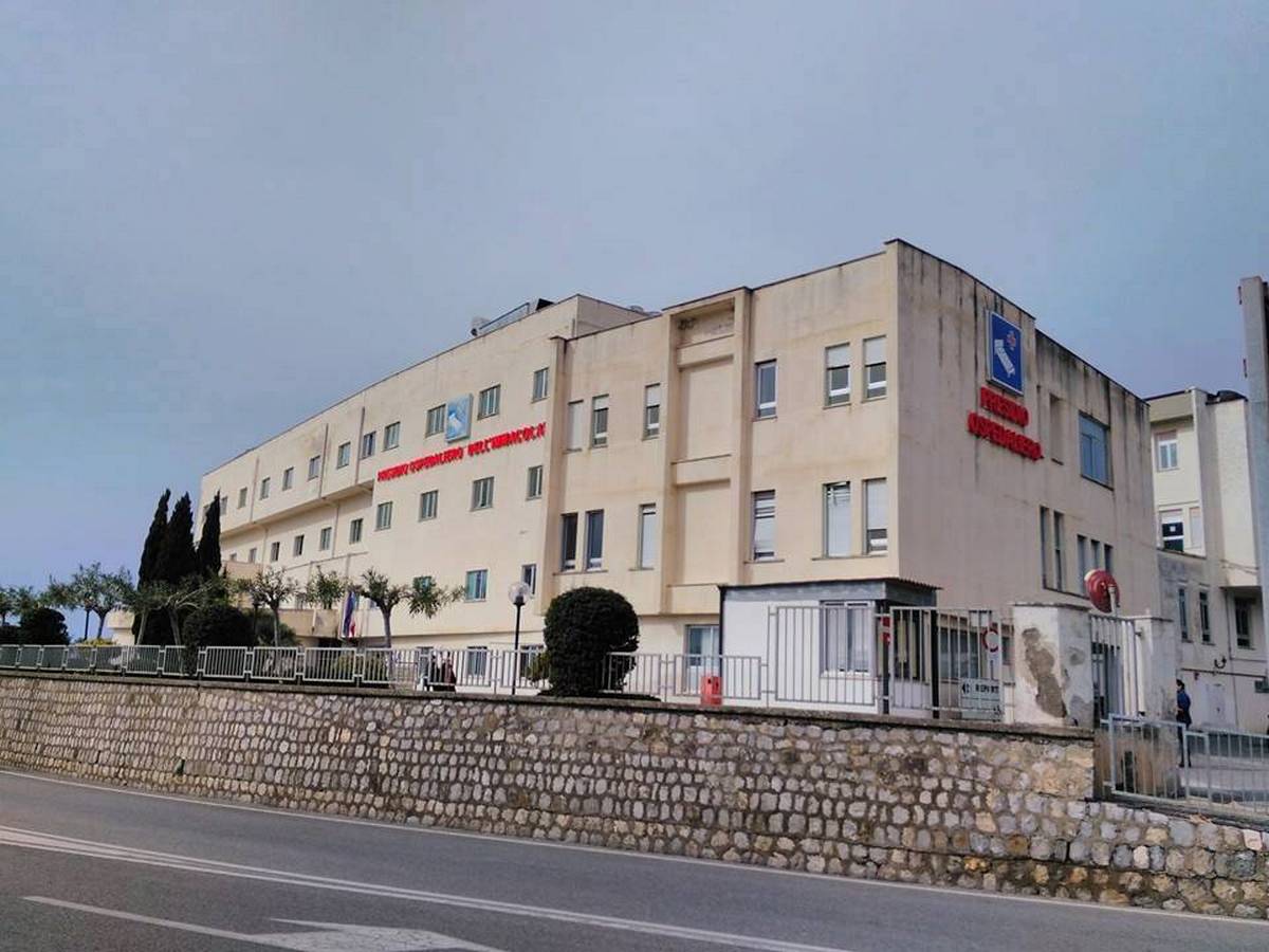 sanità rischio golfo policastro appello consiglieri