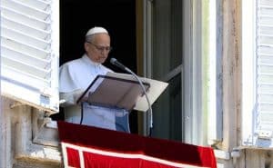 Papa Palazzo Apostolico pace
