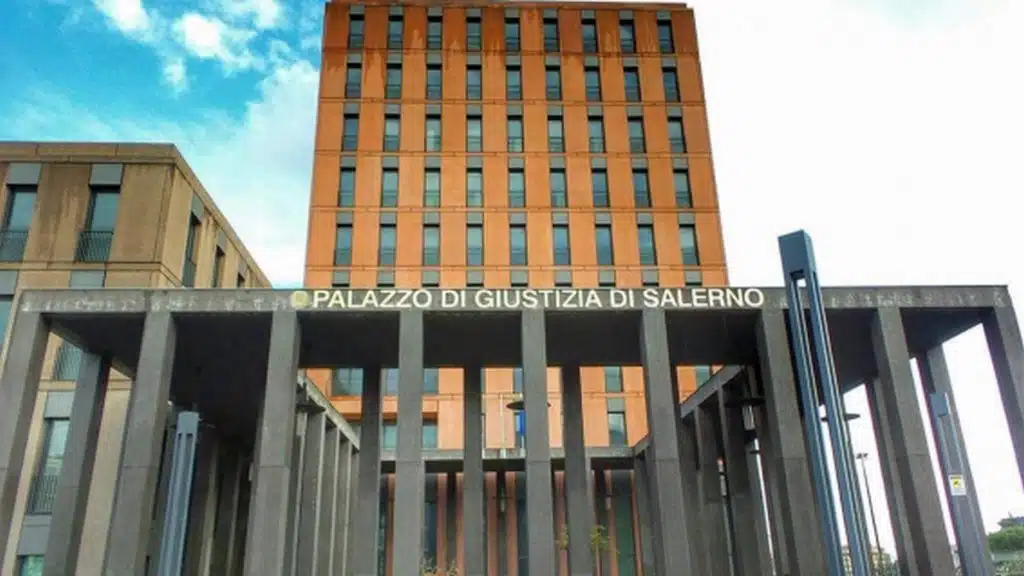 battipaglia dissequestrato palazzo la padula