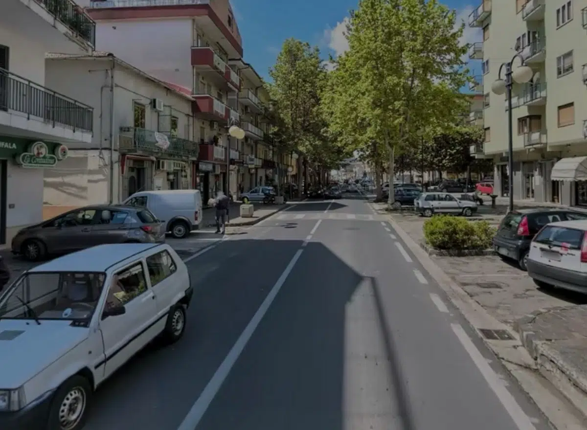 tentata rapina campagna fruttivendolo accoltellato