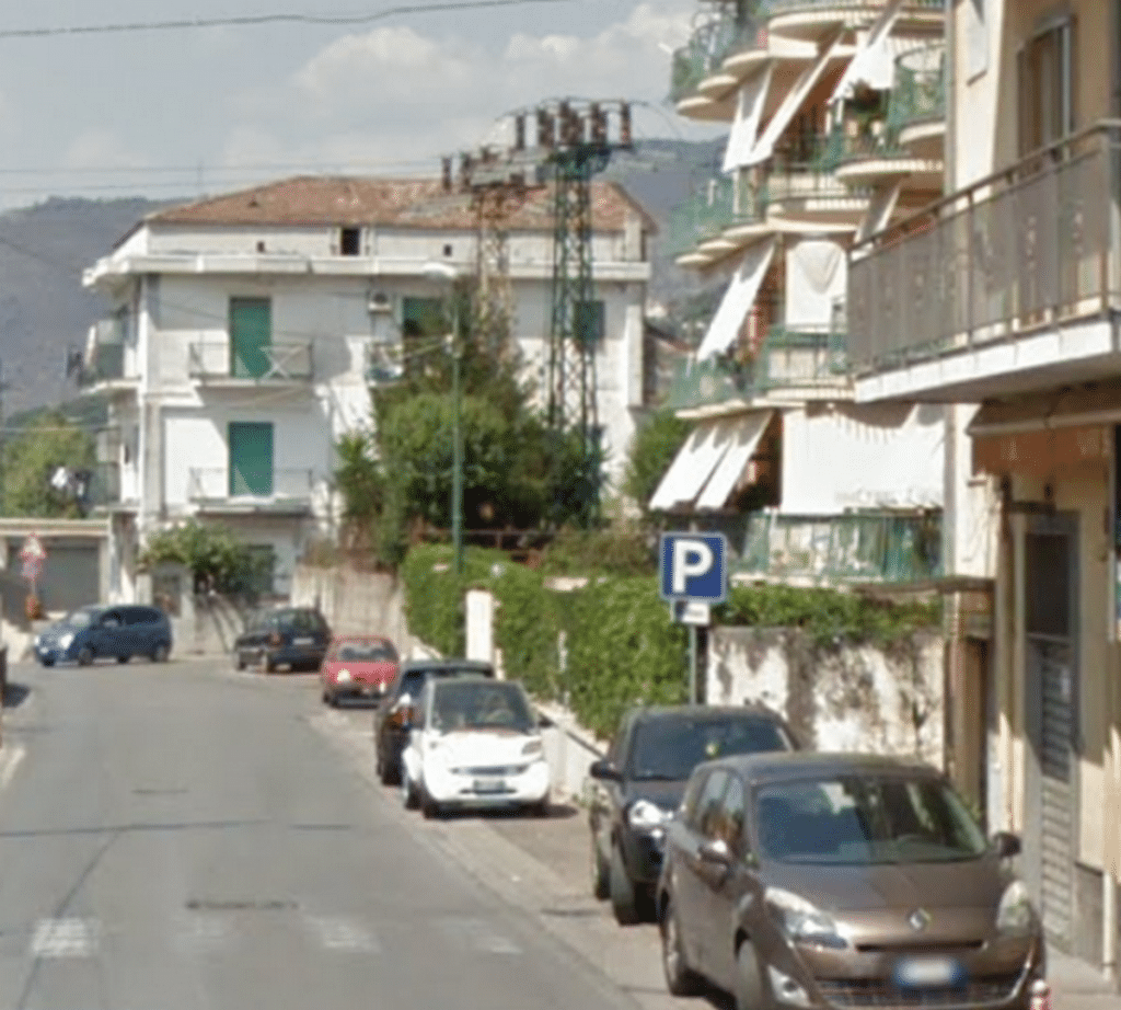 cava senso unico via luigi ferrara protesta