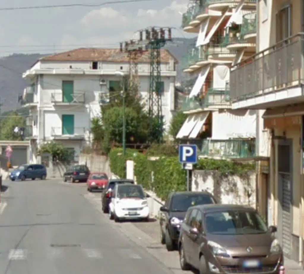 cava senso unico via luigi ferrara protesta