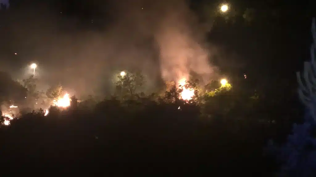 incendio salerno monte bonadies ultime notizie